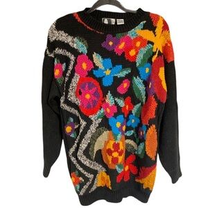 Incharge 90s floral and black longer line sweater size large